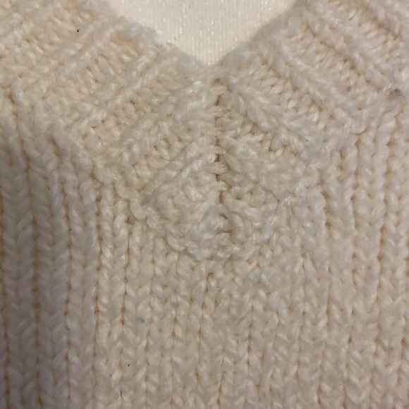 Michael Kors Cream Pull Over V Neck Cotton Blend Sweater. Size Medium. - Picture 5 of 8